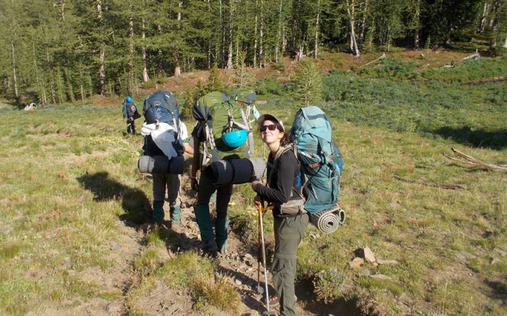 adults unplug on mountaineering course